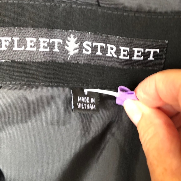 Winter coat very warm. - Picture 5 of 9